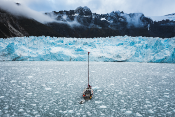 Into the ice, piedra de toque